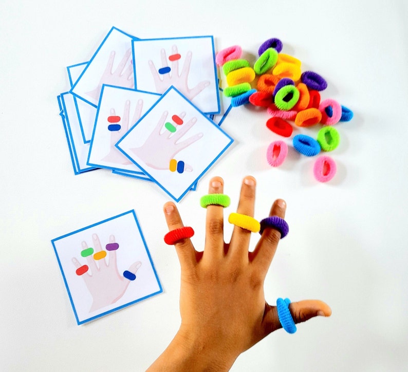 Montessori Hair Ties Finger Activity